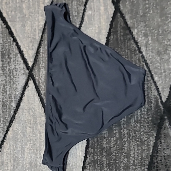 Victoria Secret 2012 Cheeky Swim Bottom - Picture 6 of 8